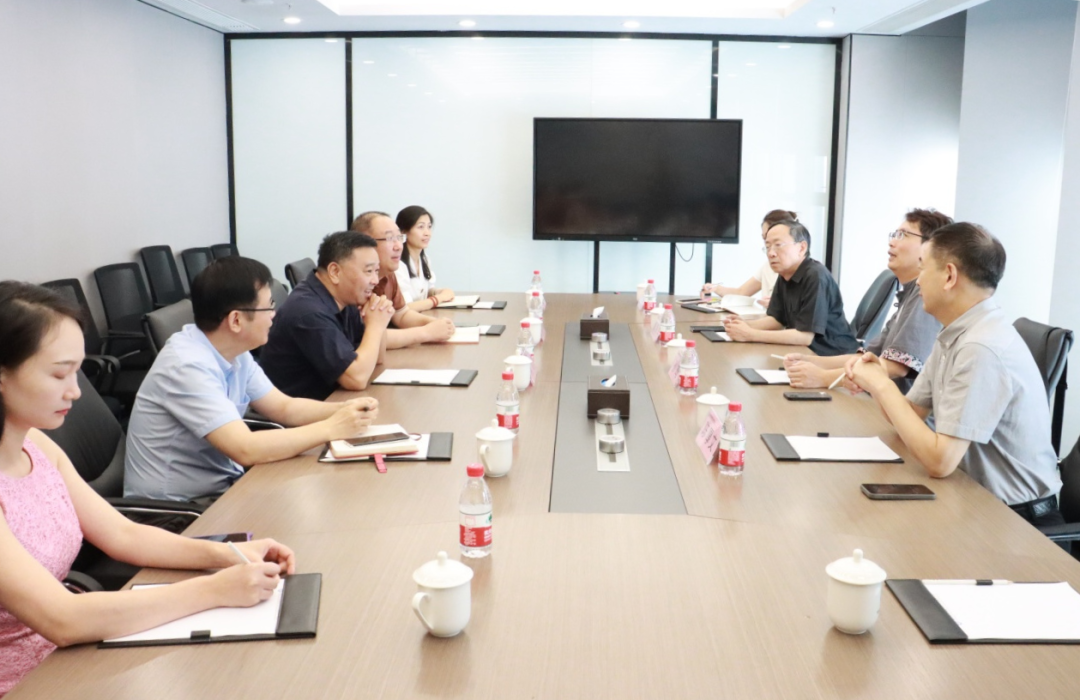 中华(澳门)金融资产交易公司到访我院