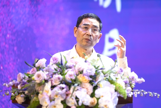 中国工程院院士、我院院长潘复生为中学师生做科普讲座：我国能源结构现状和镁基能源材料发展前景