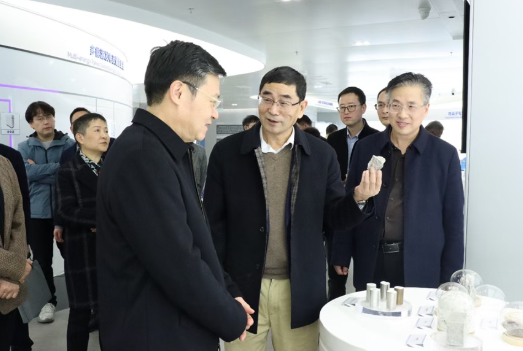 双院士领衔共商合作 赋能创新发展 —— 赖远明院士率队到访明月湖实验室深化战略合作