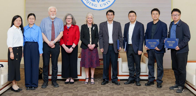 明月湖实验室首席科学家潘复生院士会见英国皇家化学会高层