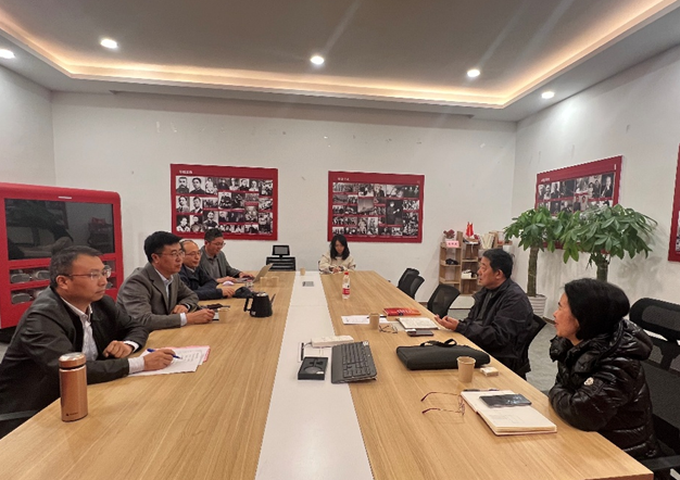 钛合金团队学习明月湖实验室工作部署会精神 研讨2026年高质量发展新举措