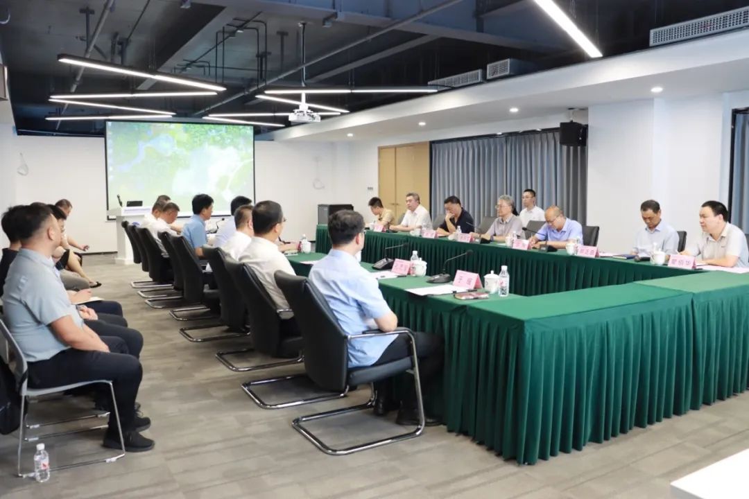辽宁省鞍山市委书记王忠昆一行到访我院